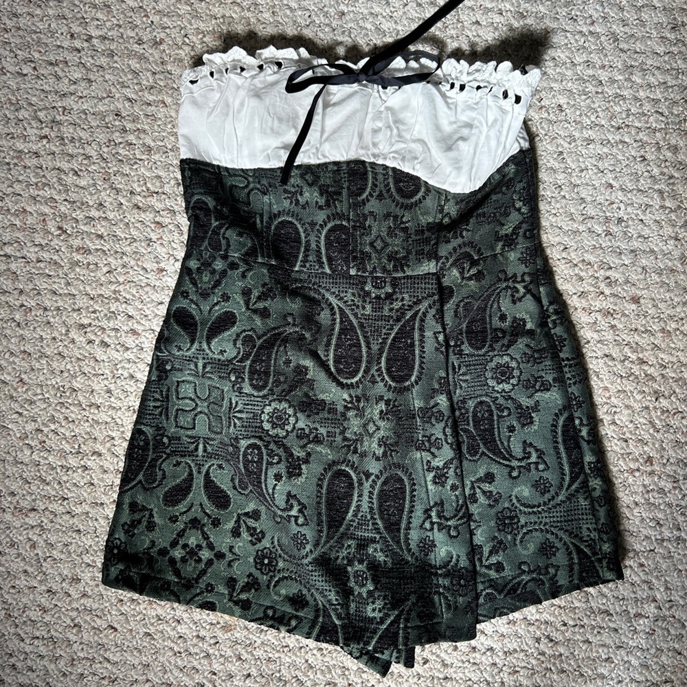 Urban Outfitters Kimchi Blue Antoinette Paisley Romper
